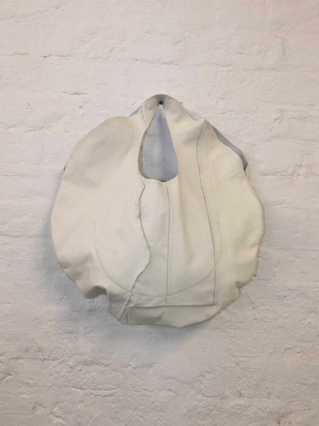 Big Circle Leather Tote